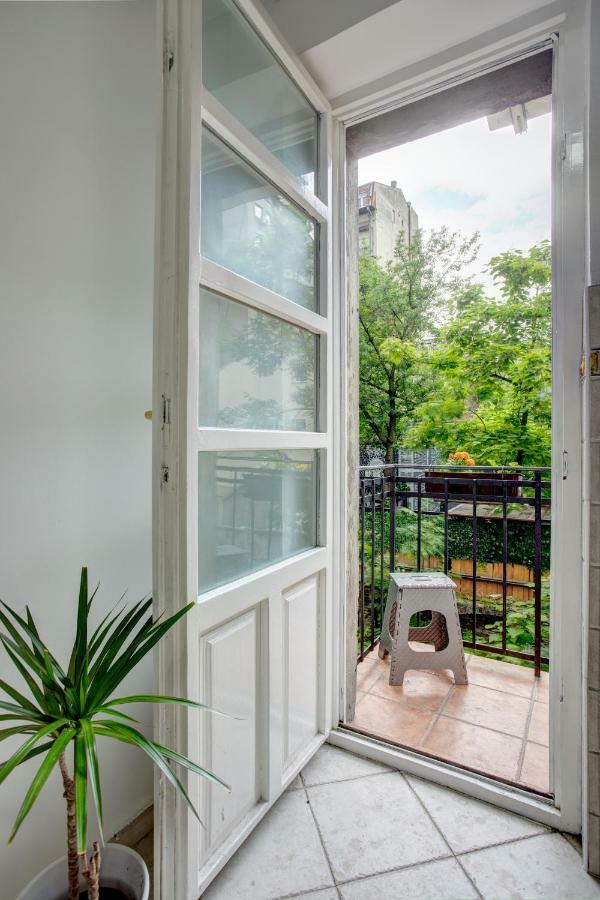 Dora Apartment Belgrado Buitenkant foto